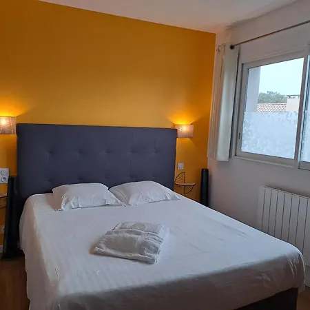 호텔 L'auberge Canaulaise *