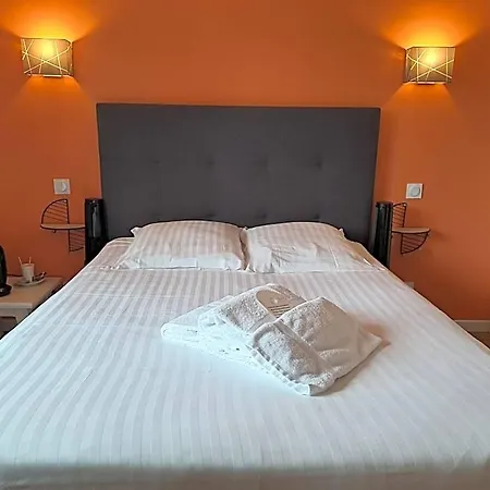 L'auberge Canaulaise Otel *