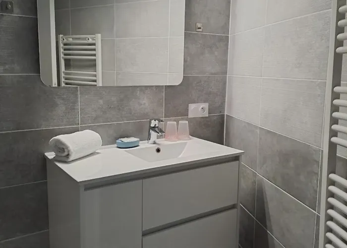 L'auberge Canaulaise Hotel *